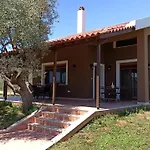 Casa Dikella *