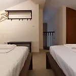 Casa Dikella *