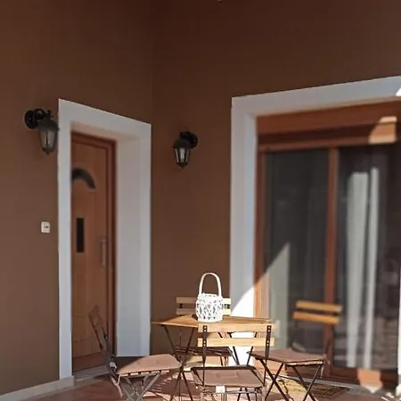 Casa Dikella *