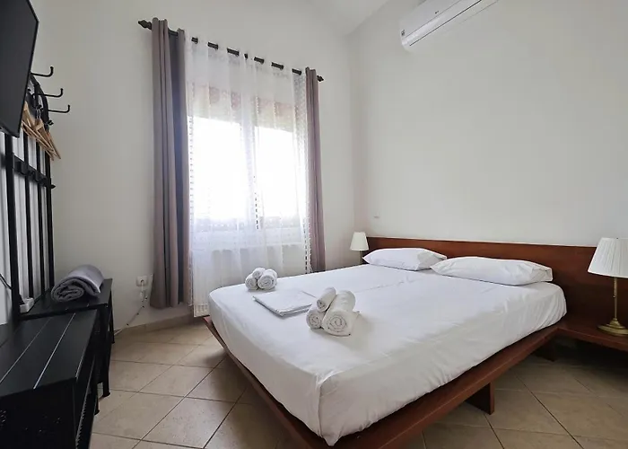 Casa Dikella Villa *